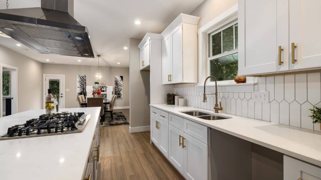 white quartz countertops